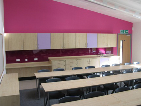 Willmott Dixon Sunesis Projects: Sangwin Complete Gatten & Lake Primary School